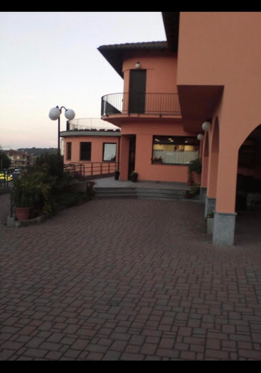 Hotel Il Giardino Cassano Spinola Exterior foto